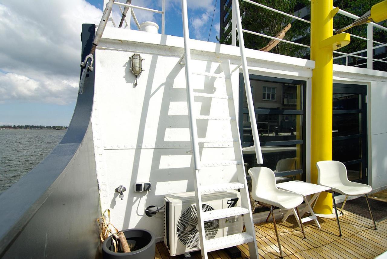 Magnificent Houseboat With A Stunning View! Bateau-hôtel *